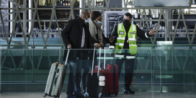 Mayores restricciones para el 27 % de los franceses desde el fin de semana