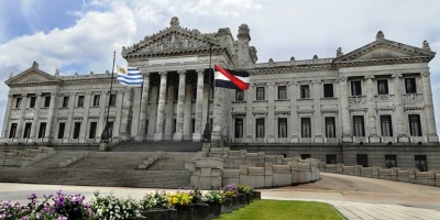 El Parlamento vota hoy dos proyectos de ley vinculados a la emergencia sanitaria