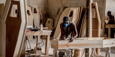 El alza del d�lar deja sin madera -ni ata�des- a las funerarias de Brasil