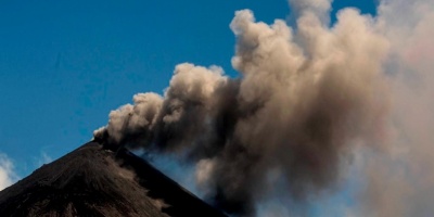 El volc�n de Fuego de Guatemala registra hasta 11 erupciones por hora