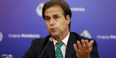 El Gobierno determin� suspensi�n de clases y cierre de oficinas p�blicas