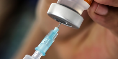 Vacunar�n en domicilio a personas mayores de barrios perif�ricos de las ciudades de La Paz, Las Piedras y Progreso