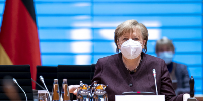 Merkel alerta de una "nueva pandemia" por la extensi�n de las mutaciones