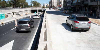 Habilitaron senda lateral al t�nel de avenida Italia hacia el Centro