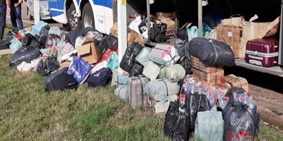 Interceptaron �mnibus de pasajeros que llevaba mercader�a de contrabando