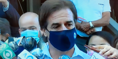 Lacalle Pou reiter� que no se establecer� una cuarentena obligatoria ya que no cree un "Estado polic�aco"