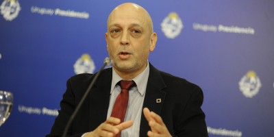 Radi sostuvo que el mes "cr�tico" y "absolutamente decisivo" para Uruguay ser� abril