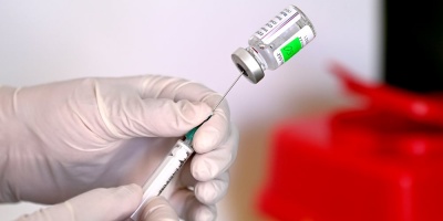 Este jueves comenzar�n a funcionar tres vacunatorios en el Aeropuerto de Carrasco