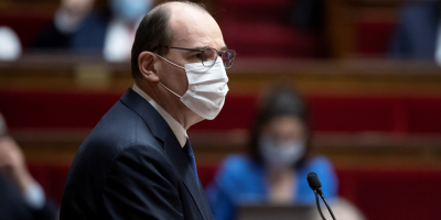 El confinamiento atenuado de Francia proh�be beber alcohol en la calle