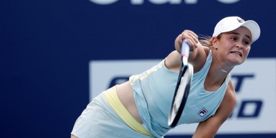 Barty repite final