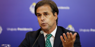 Realizar�n test PCR al presidente Lacalle Pou por contacto positivo tras vacunaci�n