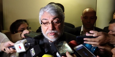 Expresidente paraguayo Fernando Lugo tiene coronavirus pero se encuentra bien