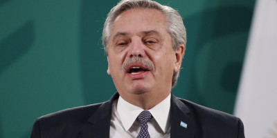 Fern�ndez sigue leve por covid-19 y no se infect� con ninguna variante nueva