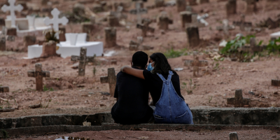 Brasil rompe su r�cord diario al registrar m�s de 4.000 muertes por covid-19