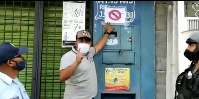 Una ONG acusa a alcalde venezolano de marcar casas de pacientes de COVID-19