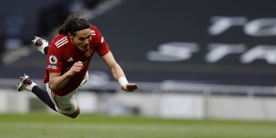 Cavani remonta a un Tottenham sin Bale