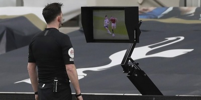 El neerland�s Kuipers arbitrar� al Madrid en Anfield; Del Cerro, en Dortmund