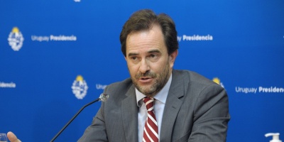 Colorados respaldan plan de rescate del sector tur�stico propuesto por ministro Cardoso