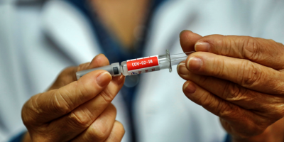 Ministro de Salud P�blica inform� que hasta el 17 de abril se adjudicar�n turnos para recibir la primera dosis de Sinovac