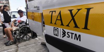 Intendencia realiza desplazamiento de personas mayores para vacunarse