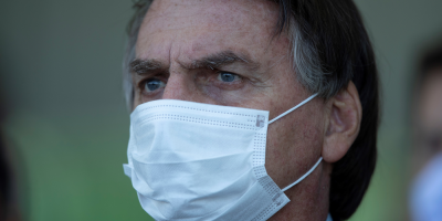 Bolsonaro reitera cr�ticas a medidas anticovid pese a m�s de 400.000 muertes