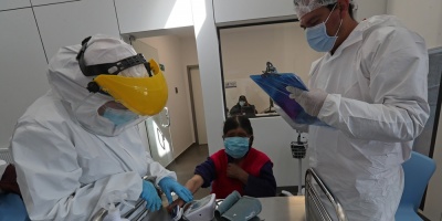 OMS: descensos de casos comienzan a notarse a partir de un 50 % de vacunados