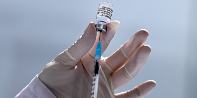 Pfizer pedir� que se autorice su vacuna para todos los ni�os este a�o