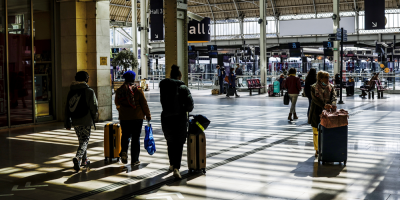 Francia ha impuesto 141 multas a viajeros que no respetaron el confinamiento