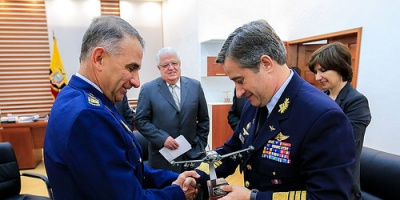 Ecuador y Uruguay firmaron acuerdo de cooperaci�n en Defensa 