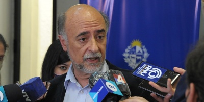 Mieres: �ltimo dato de desempleo es "alentador" pero "hay que tomarlo con pinzas"