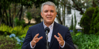 Duque hizo una visita rel�mpago a Cali para abordar la situaci�n de seguridad