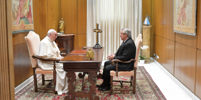 Fern�ndez dijo que el papa expres� su voluntad de ayudar en todo lo que pueda