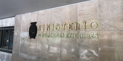 Canciller�a negocia con Argentina monitoreo conjunto de emisor subacu�tico de aguas residuales