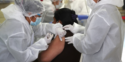 La pandemia retrocede en el mundo pero repunta ligeramente en Sudam�rica