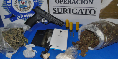 Desbaratan cinco bocas de venta de drogas en Soriano