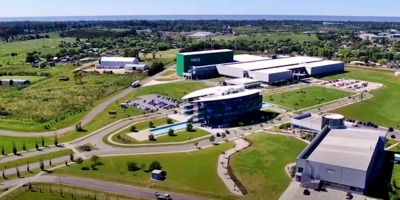 El intendente de Canelones conf�a en que la instalaci�n de Google en zona franca permita generar numerosos puestos de trabajo