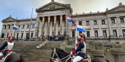 Realizaron el velatorio del ministro Jorge Larra�aga