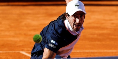 Cuevas gana y pasa a octavos de final en Belgrado