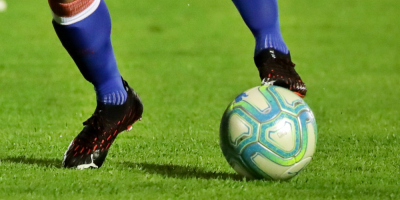 Nacional se suma a la lista de los l�deres, Pe�arol logra su primer triunfo