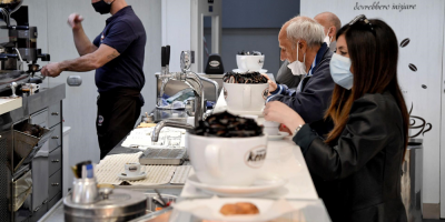 Italia reabre la hosteler�a en el interior y el p�blico vuelve a los estadios