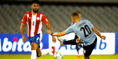 Uruguay cede 2 puntos m�s en el Centenario