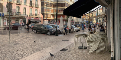 Miles de turistas brit�nicos abandonan Portugal para evitar cuarentena