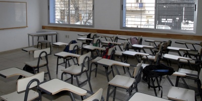 Familias de alumnos de educaci�n media piden vuelta a la presencialidad