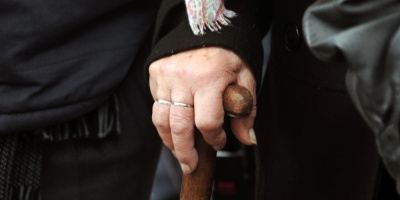 Jubilados valoran nueva partida de $ 2.565 pero reclaman m�s apoyo