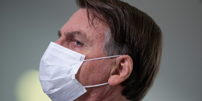 Bolsonaro pide estudio para que la mascarilla no sea obligatoria en vacunados