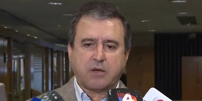 Lozano sobre gesti�n de Gas Sayago: �lamentable� y �bochornoso�