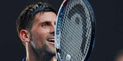 Djokovic toma el relevo de Nadal en Mallorca