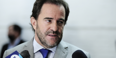 Lacalle Pou respald� al ministro Cardoso tras pedidos de renuncia del FA