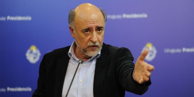 Mieres calific� de �error� interpelaci�n a Arbeleche y Salinas