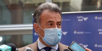 El ministro Daniel Salinas, solicit� a quienes viajen al exterior en vacaciones de julio, que �extremen los cuidados�